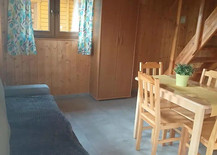 Letniskowe Biale Mewy בית נופש סטגנה